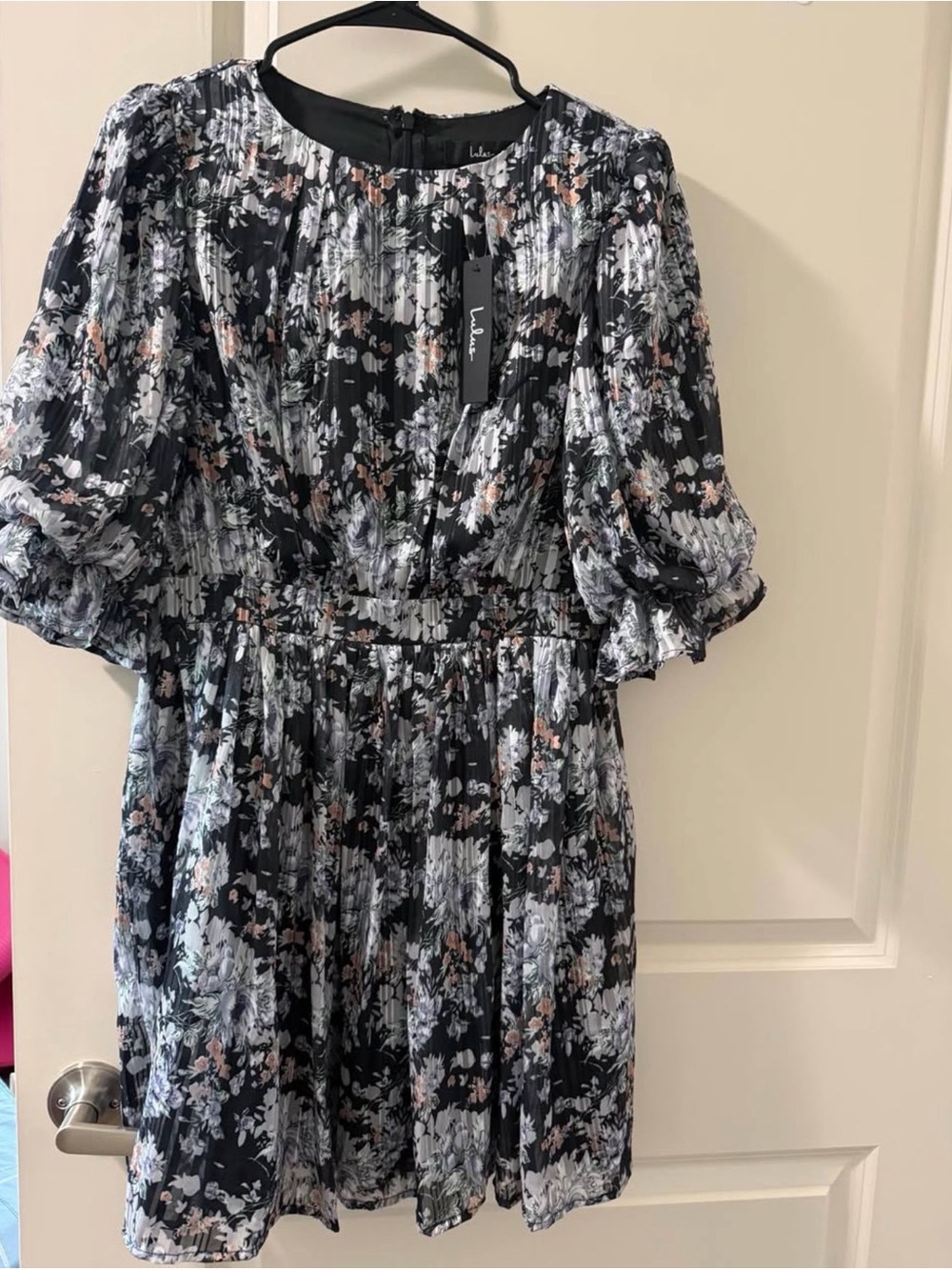 Lulu's Black Floral Pleated Puff-Sleeve Mini Dress